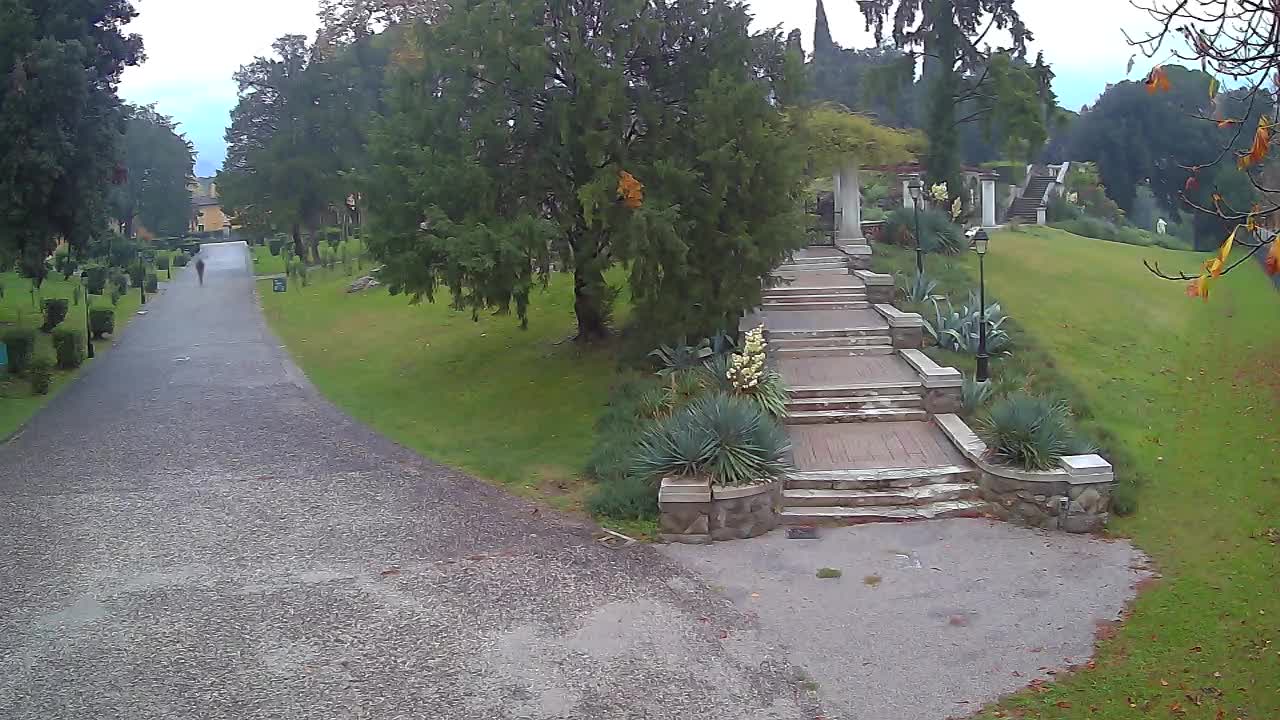 Spletna kamera park Coronini Kronberg – Gorica