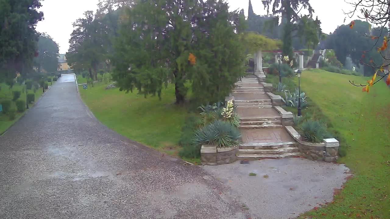 Spletna kamera park Coronini Kronberg – Gorica