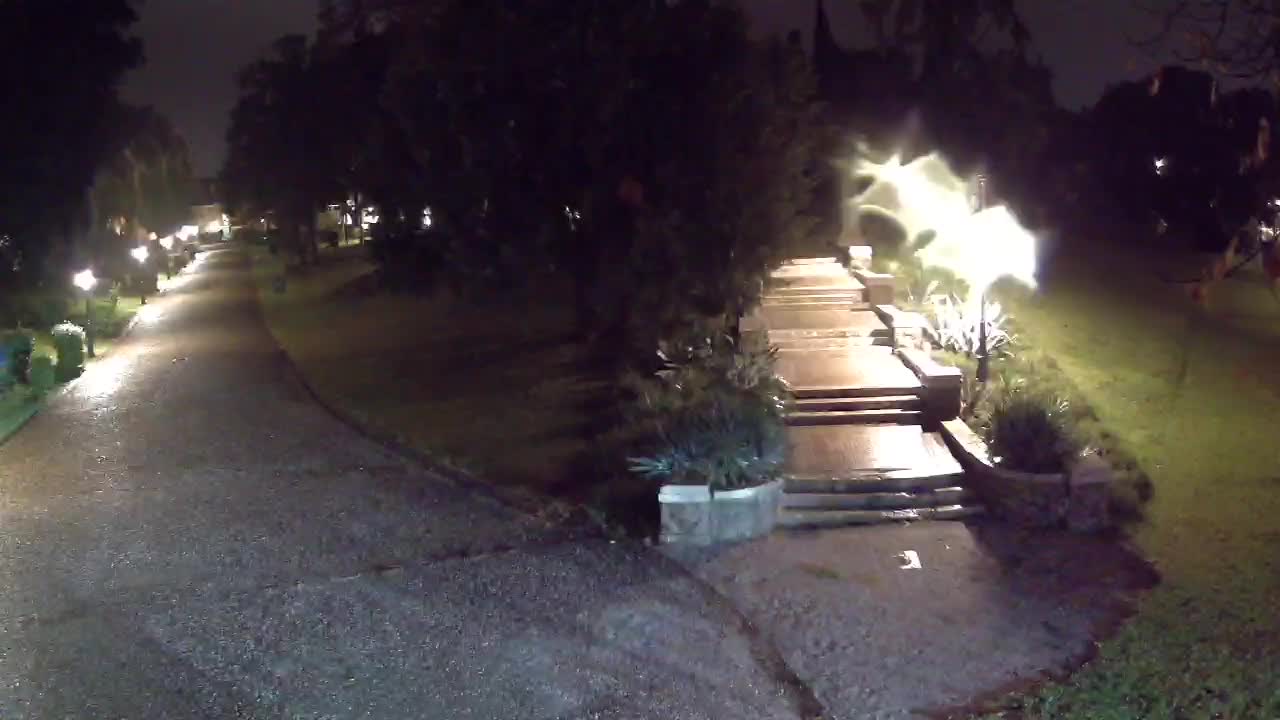 Parco Coronini-Cronberg Live Webcam – Green Oasis