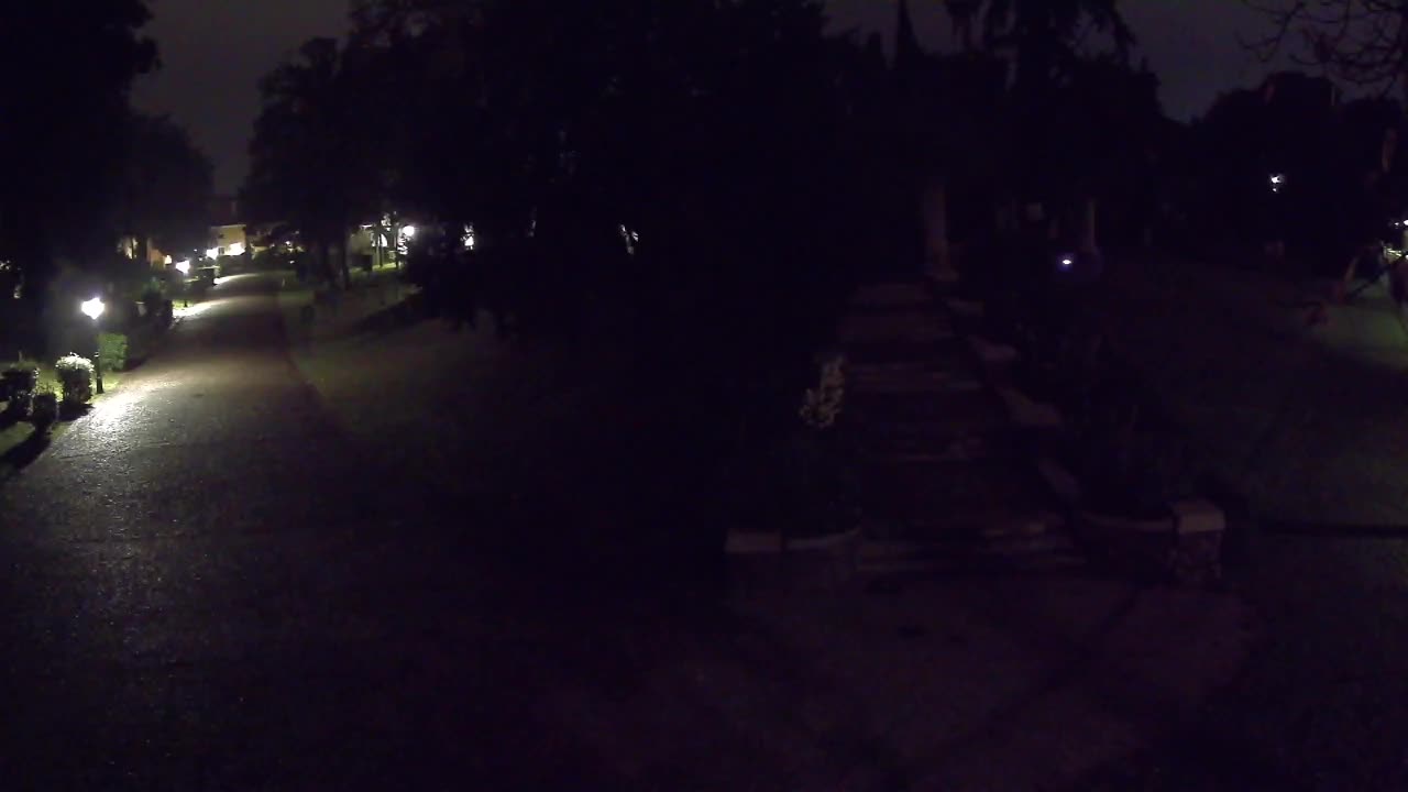 Parco Coronini-Cronberg Live Webcam – Green Oasis