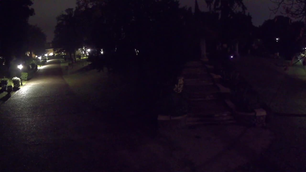 Parco Coronini-Cronberg Live Webcam – Green Oasis