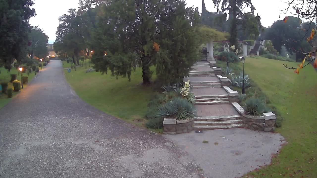 Parco Coronini-Cronberg Live Webcam – Green Oasis