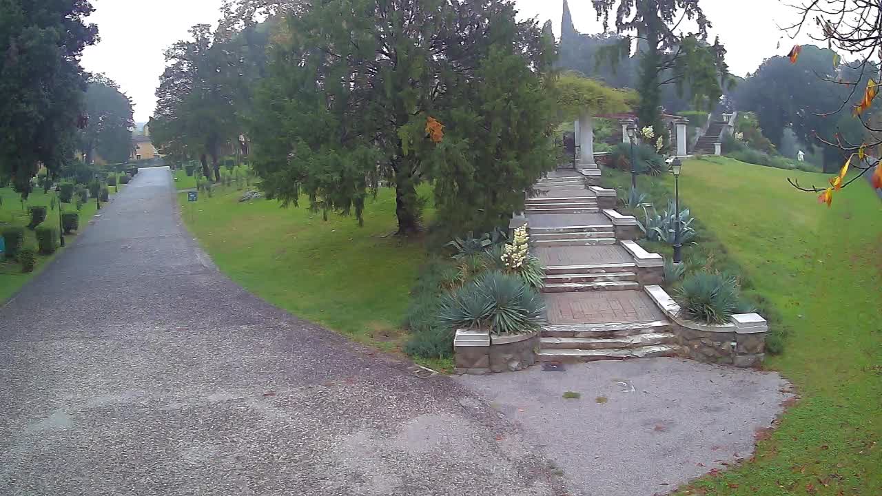 Parco Coronini-Cronberg Live Webcam – Green Oasis