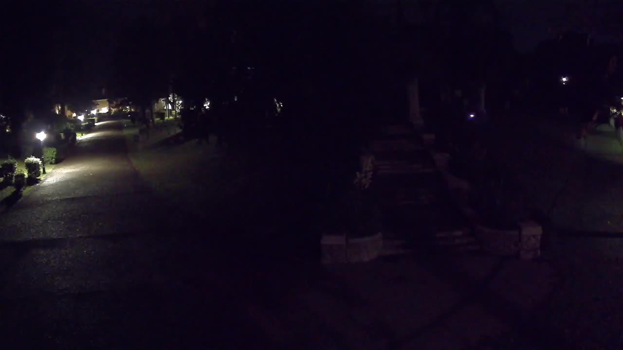 Parco Coronini-Cronberg Live Webcam – Green Oasis
