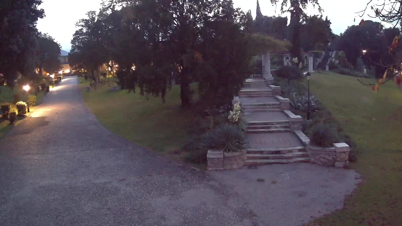Spletna kamera park Coronini Kronberg – Gorica