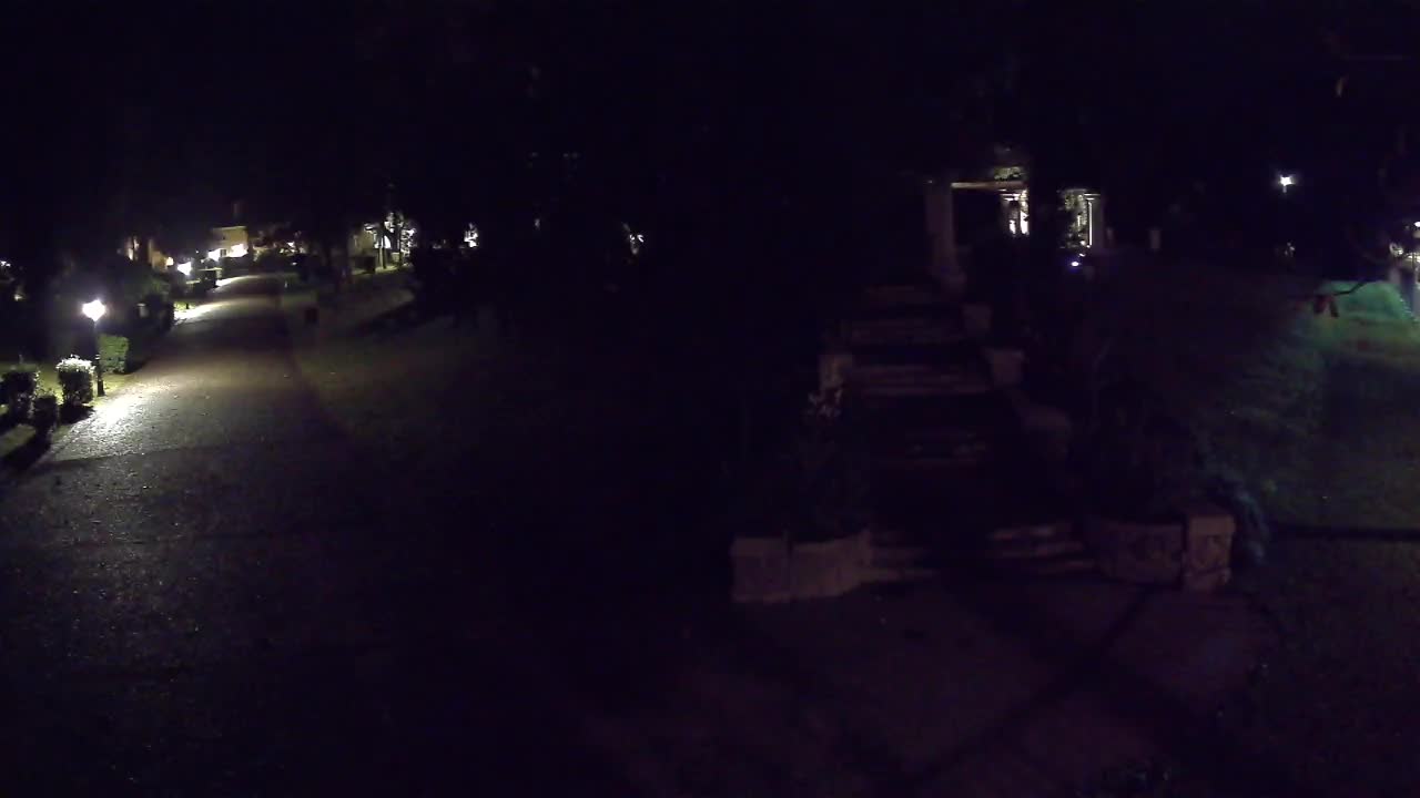 Parco Coronini-Cronberg Live Webcam – Green Oasis