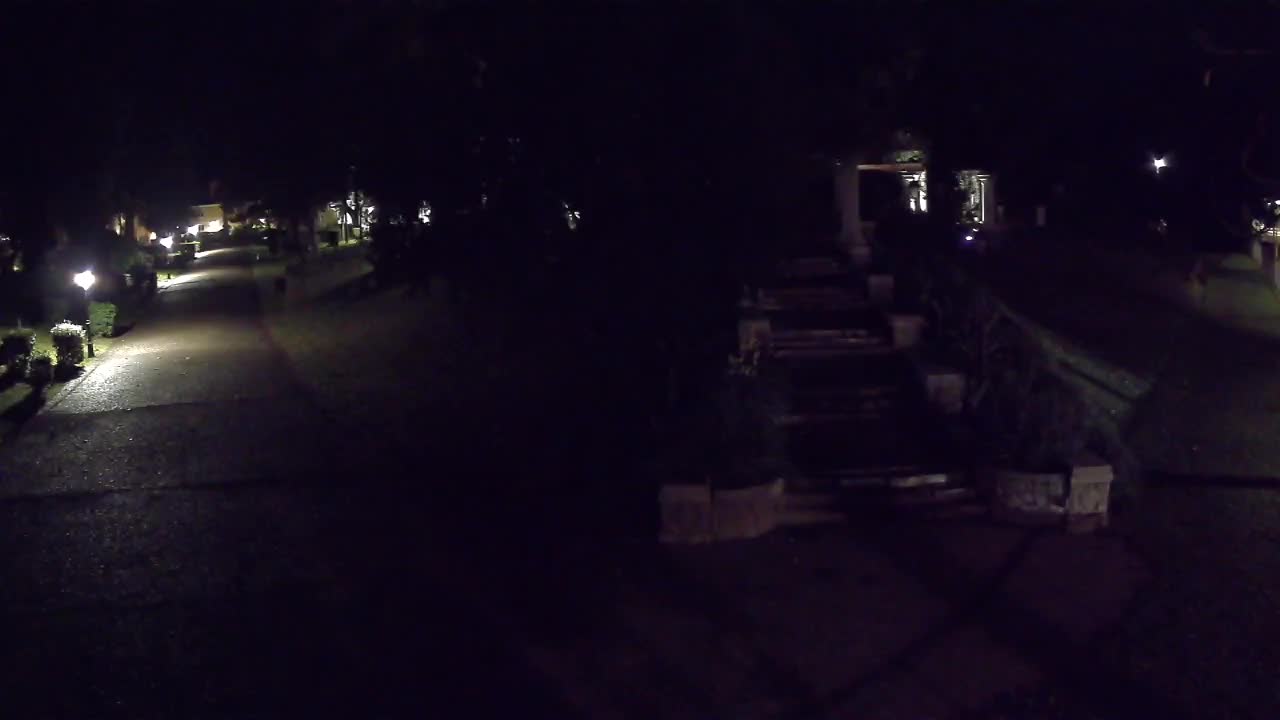 Parco Coronini-Cronberg Live Webcam – Green Oasis