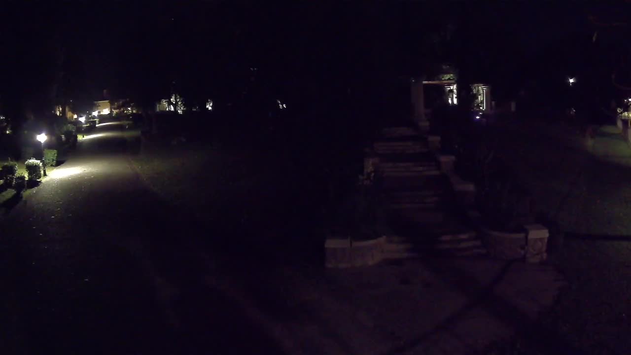 Parco Coronini-Cronberg Live Webcam – Green Oasis