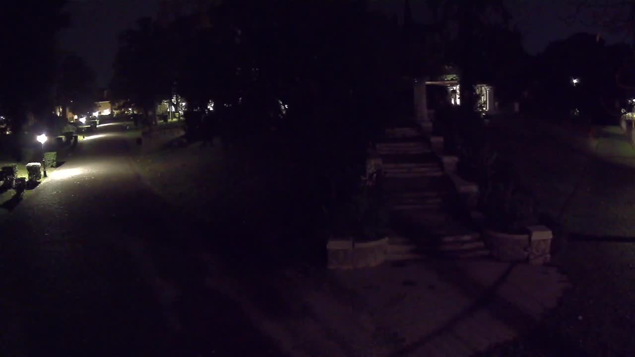 Parco Coronini-Cronberg Live Webcam – Green Oasis