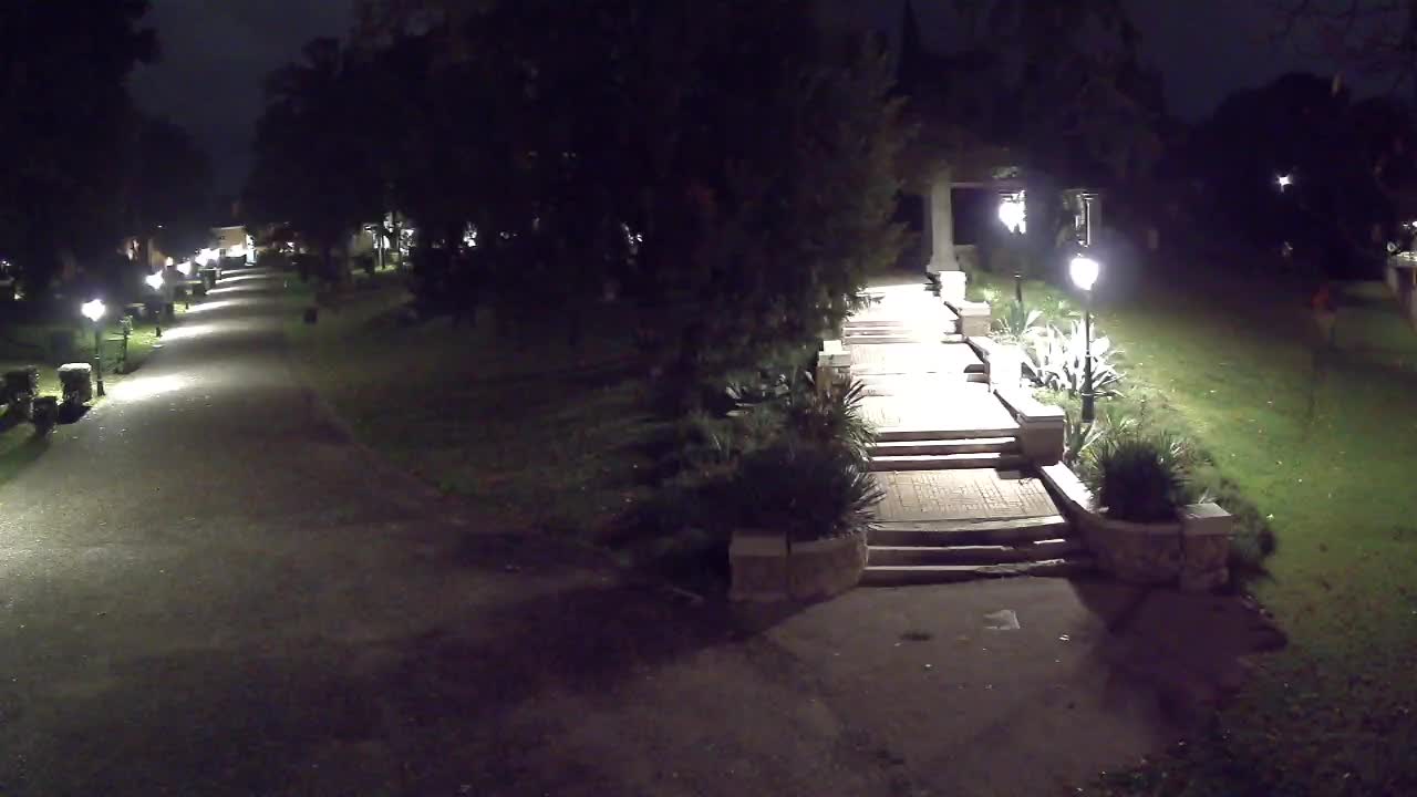 Parco Coronini-Cronberg Live Webcam – Green Oasis