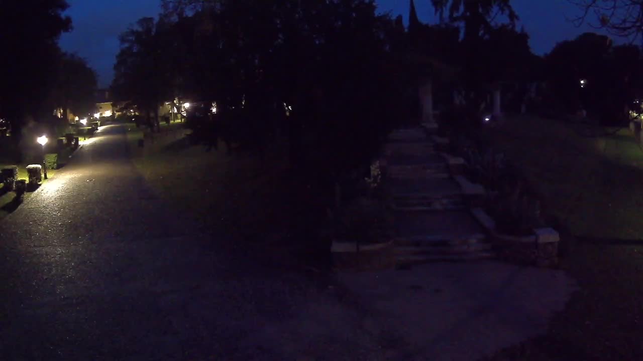 Parco Coronini-Cronberg Live Webcam – Green Oasis