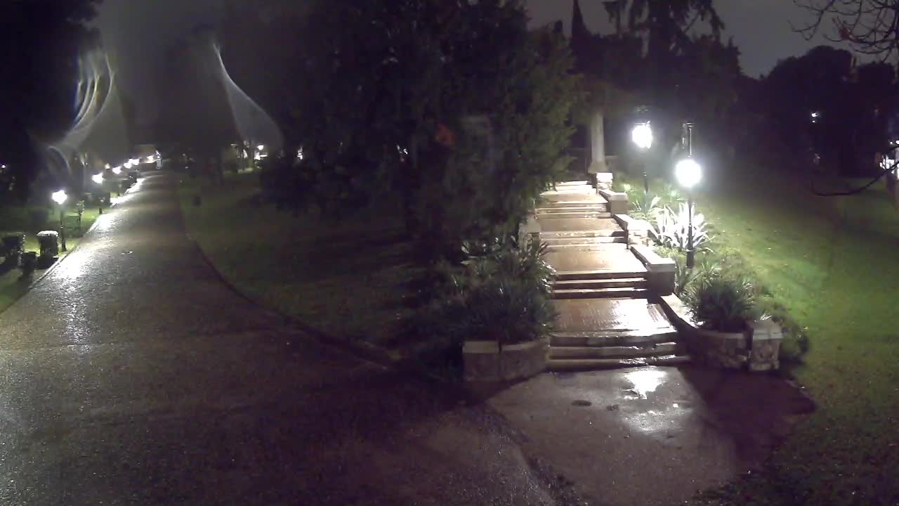 Parco Coronini-Cronberg Live Webcam – Green Oasis