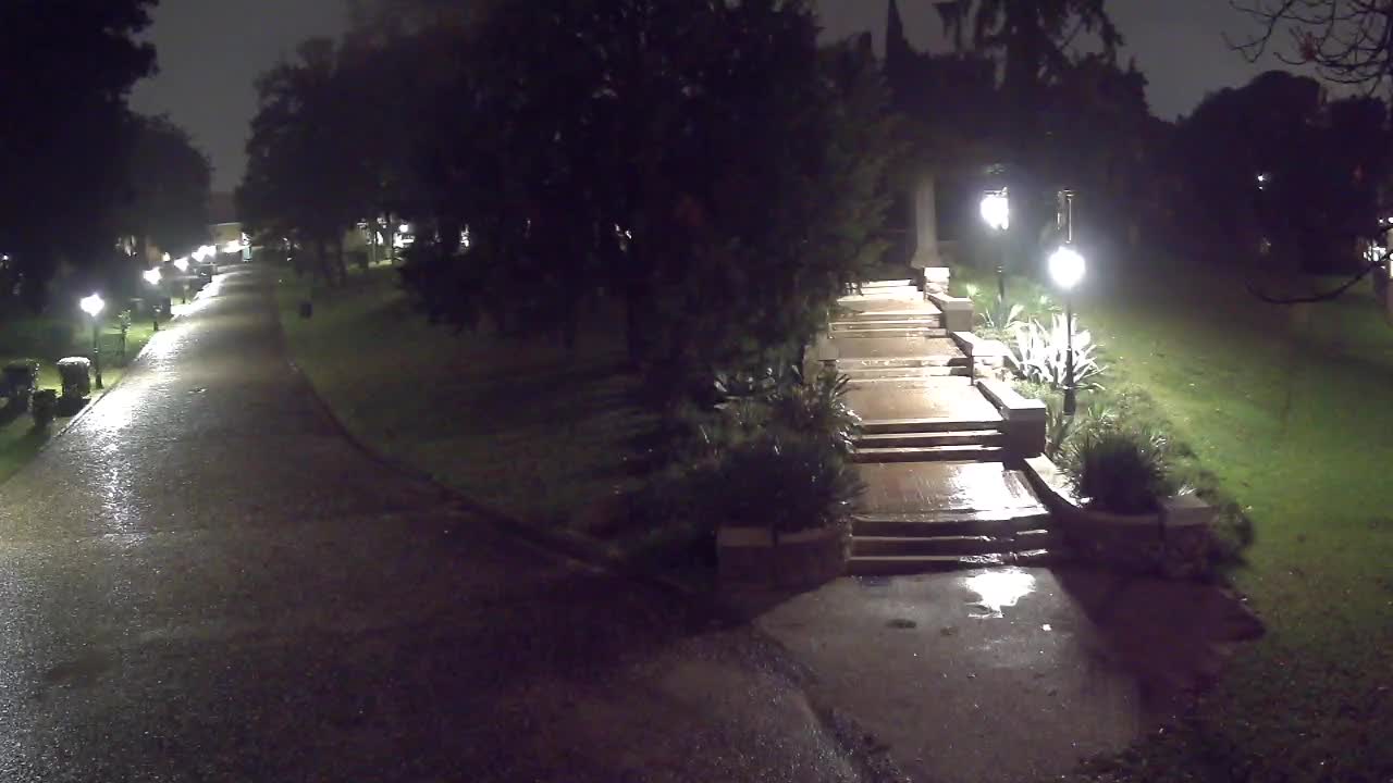 Parco Coronini-Cronberg Live Webcam – Green Oasis