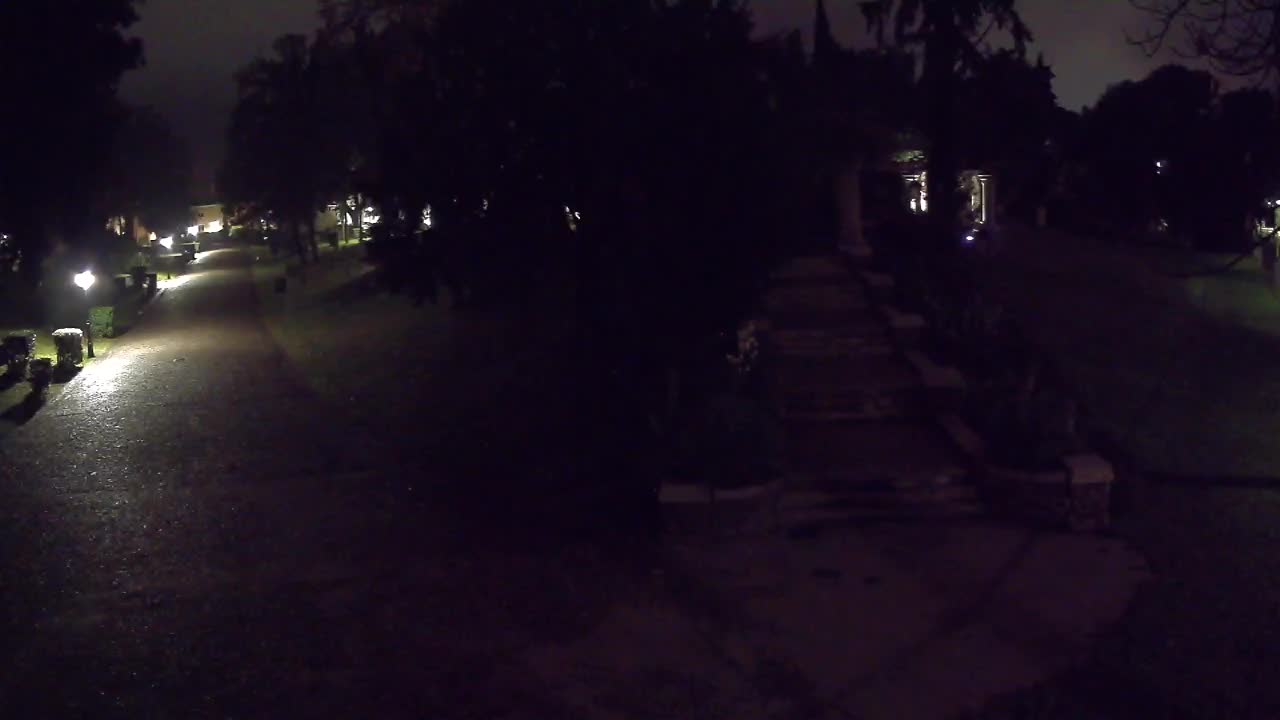 Parco Coronini-Cronberg Live Webcam – Green Oasis