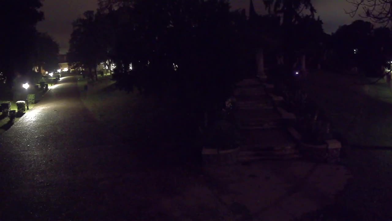 Parco Coronini-Cronberg Live Webcam – Green Oasis