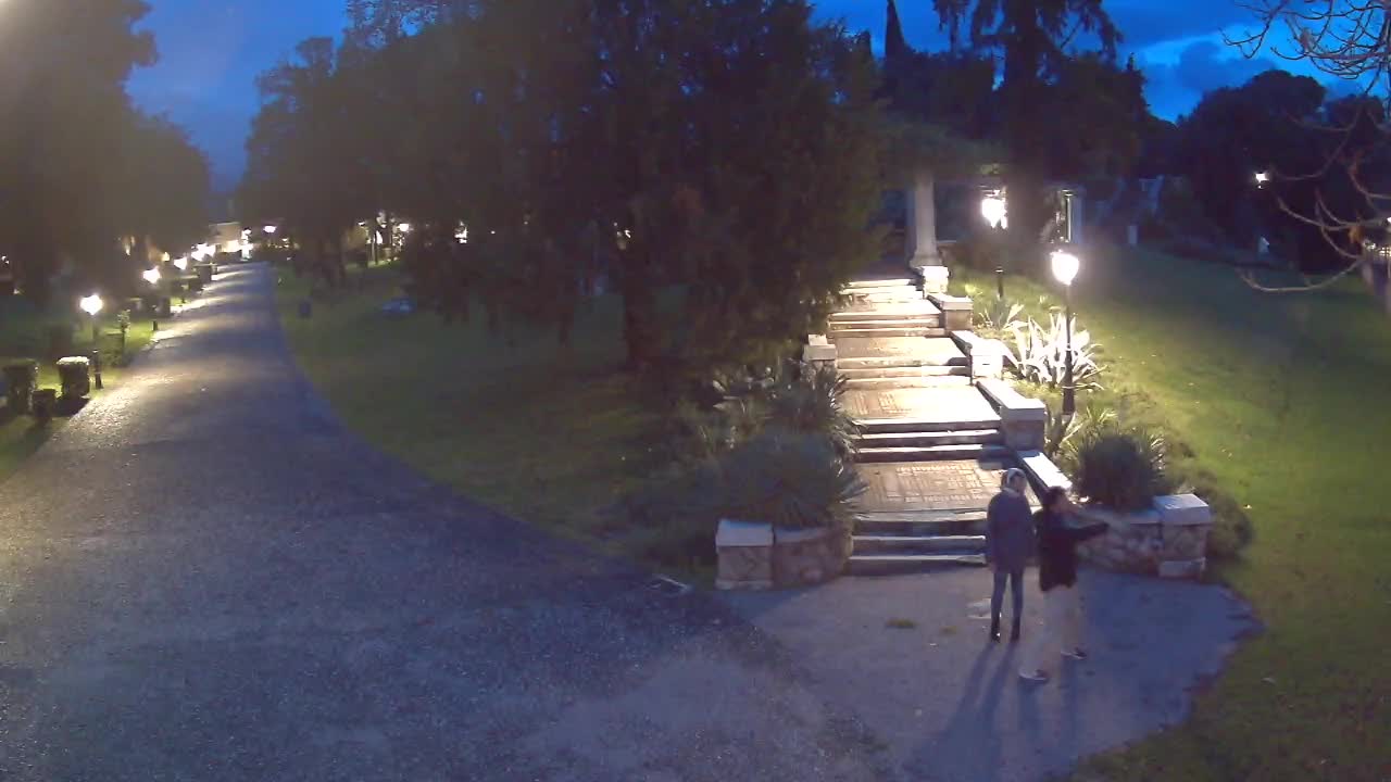 Spletna kamera park Coronini Kronberg – Gorica