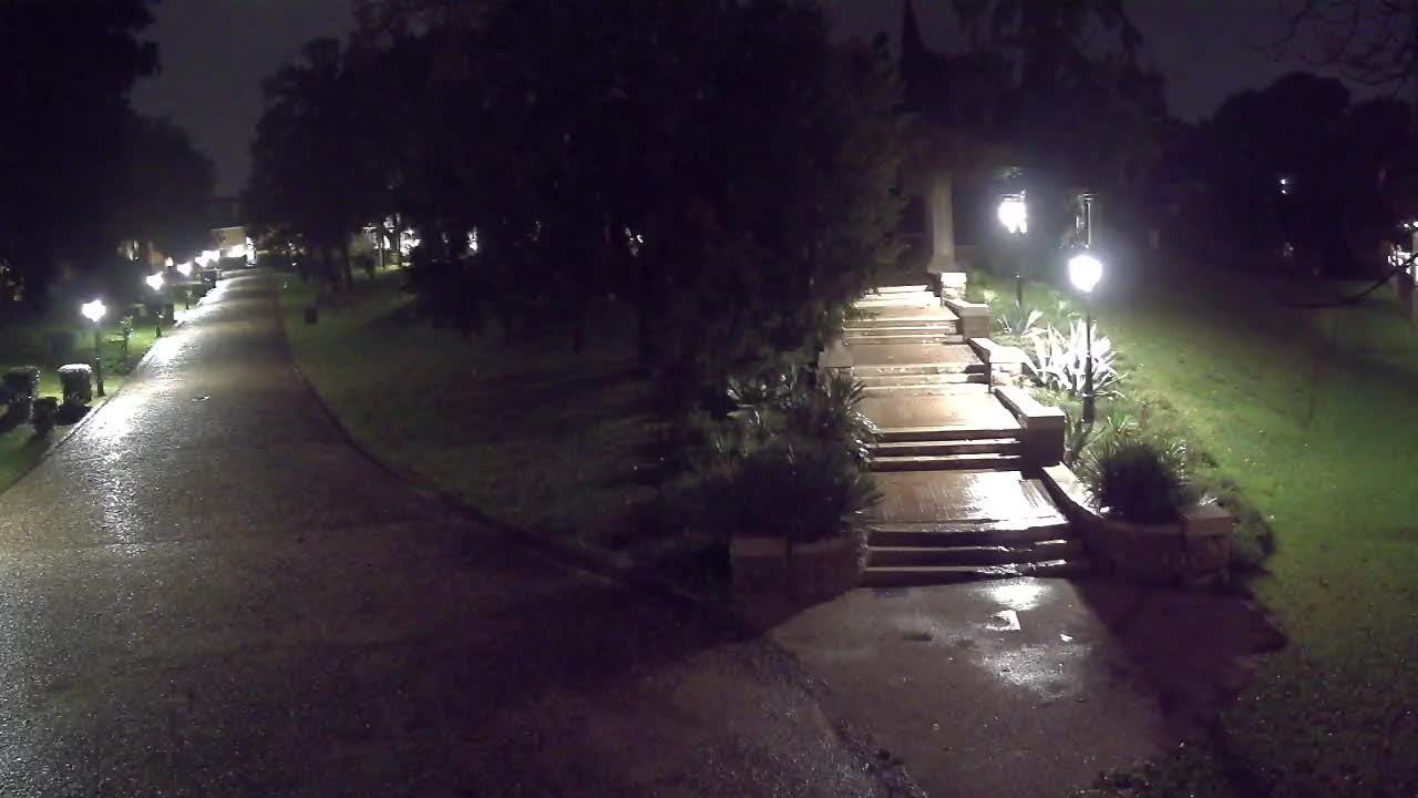 Spletna kamera park Coronini Kronberg – Gorica