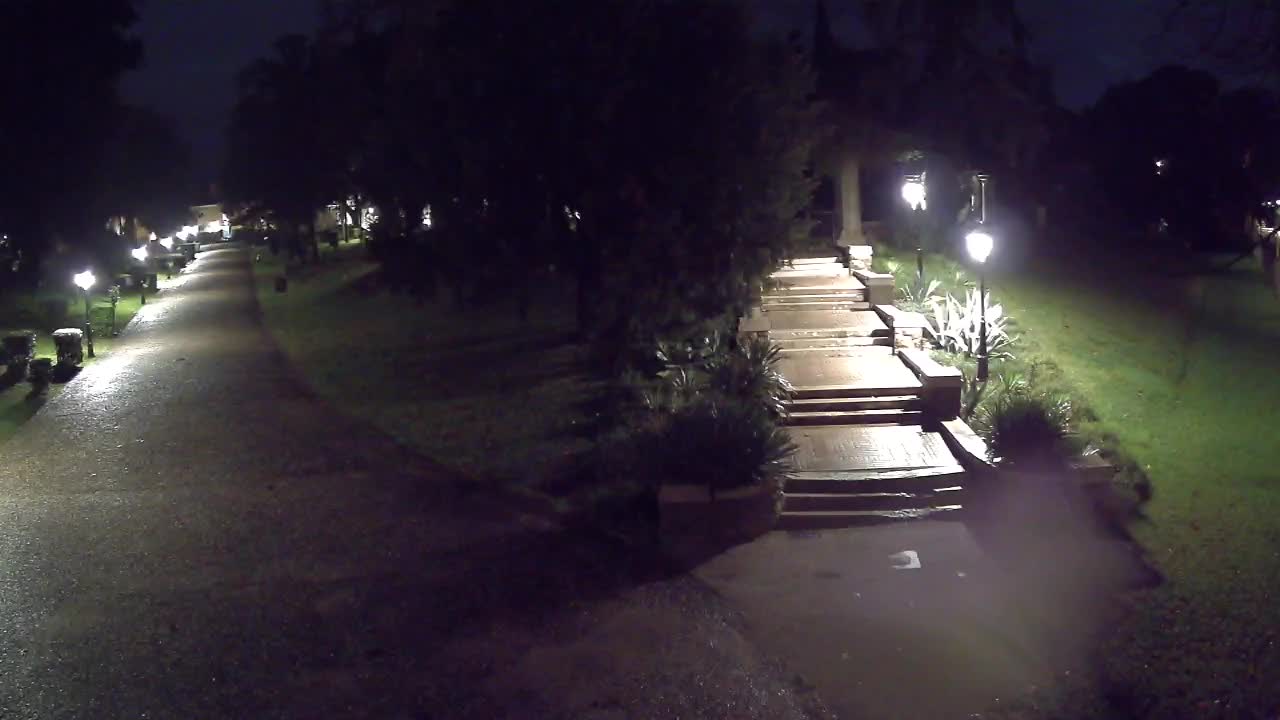 Parco Coronini-Cronberg Live Webcam – Green Oasis