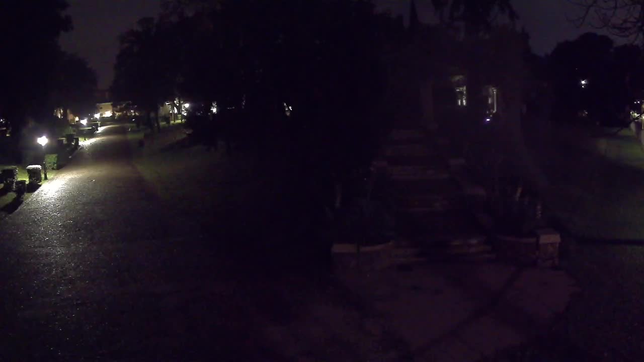 Parco Coronini-Cronberg Live Webcam – Green Oasis