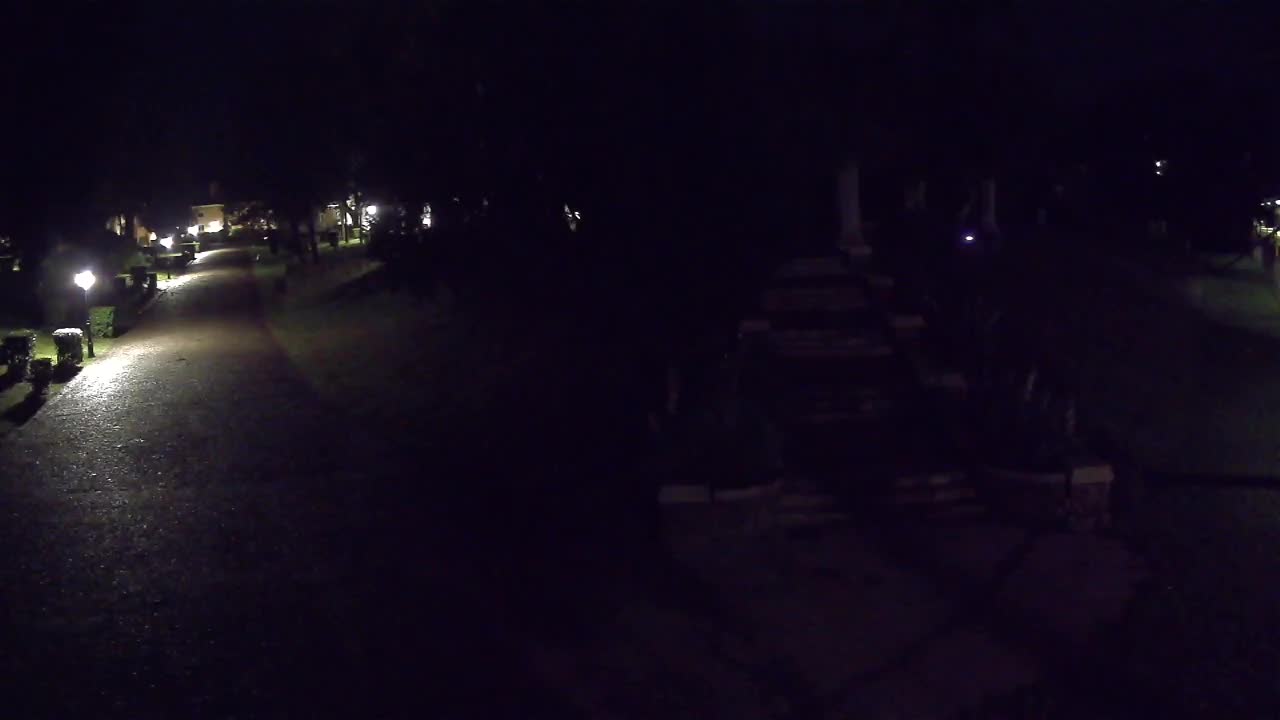 Parco Coronini-Cronberg Live Webcam – Green Oasis