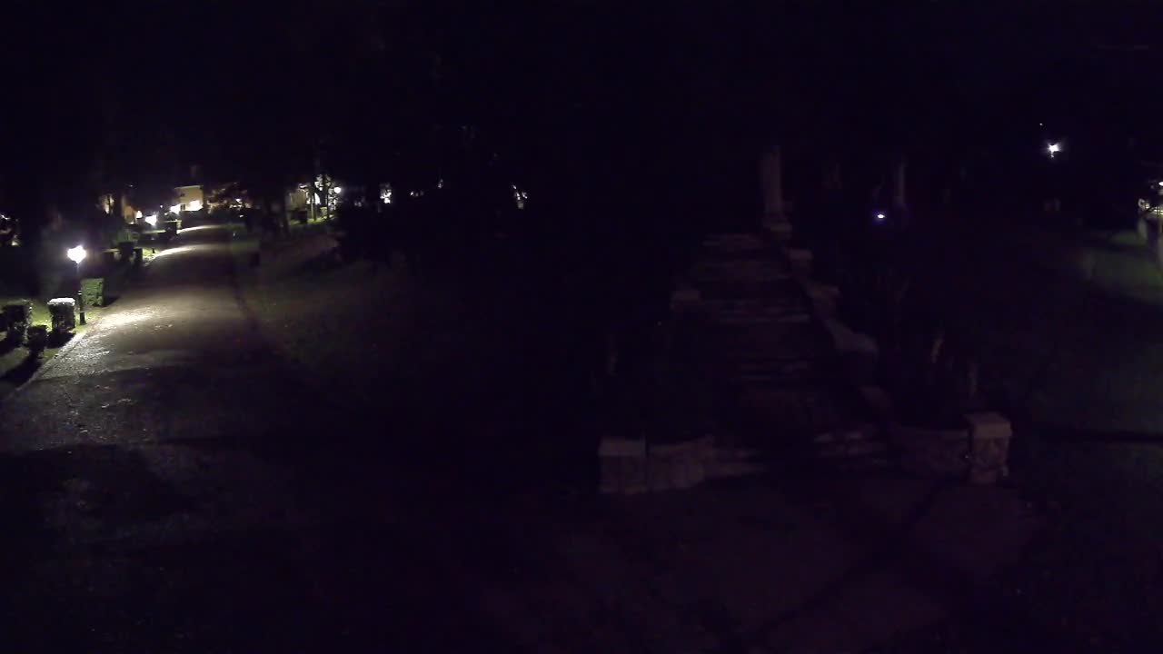 Parco Coronini-Cronberg Live Webcam – Green Oasis