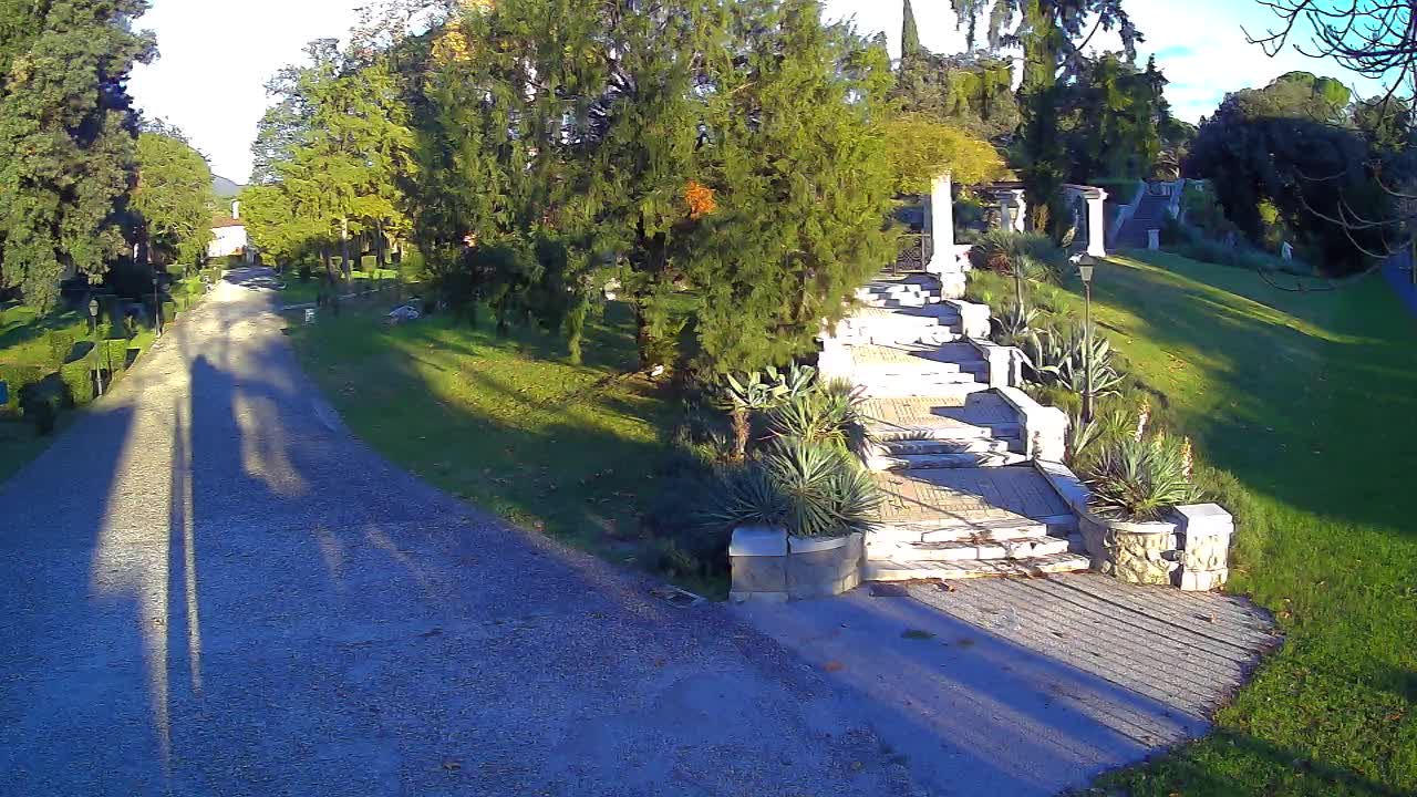 Spletna kamera park Coronini Kronberg – Gorica