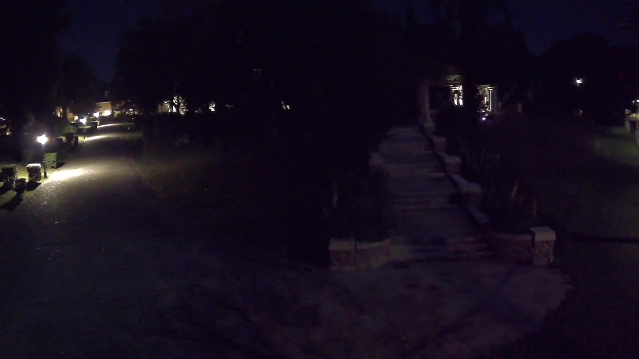 Parco Coronini-Cronberg Live Webcam – Green Oasis