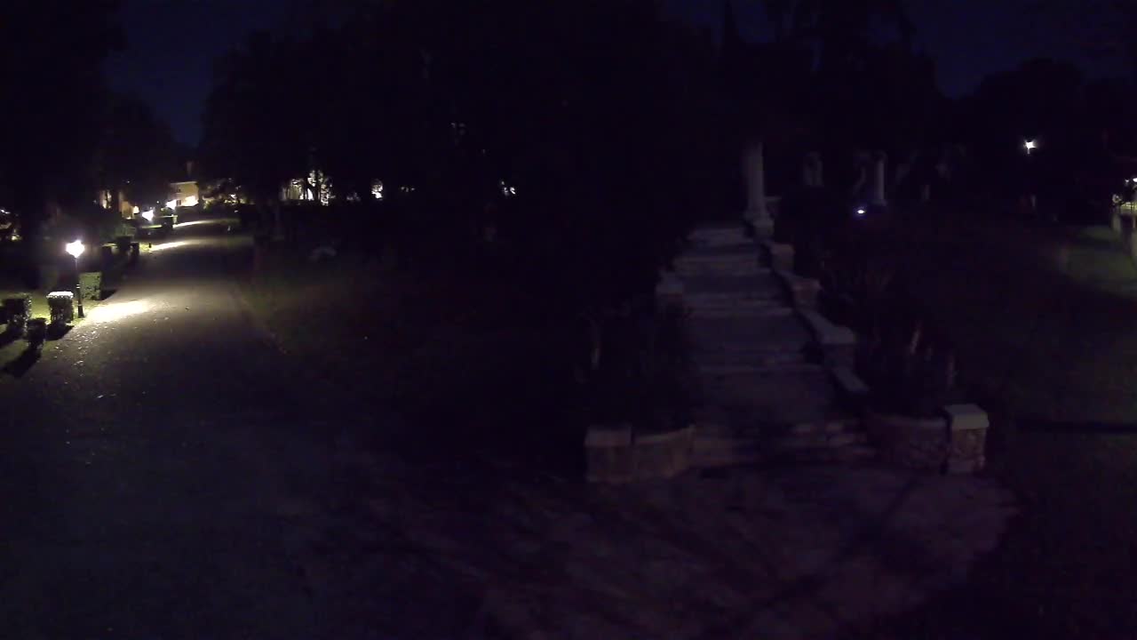 Parco Coronini-Cronberg Live Webcam – Green Oasis