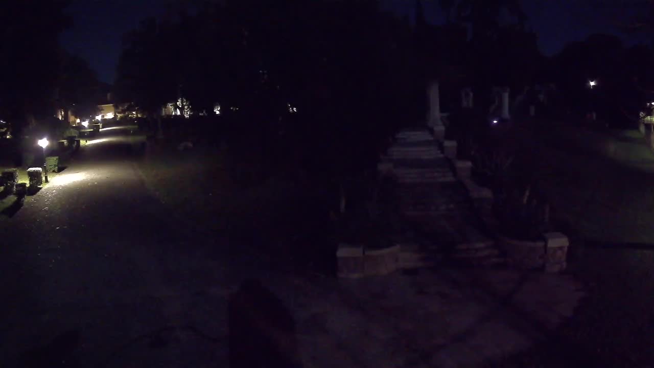 Parco Coronini-Cronberg Live Webcam – Green Oasis