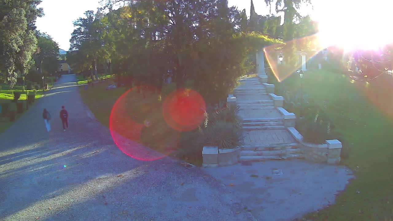 Parco Coronini-Cronberg Live Webcam – Green Oasis