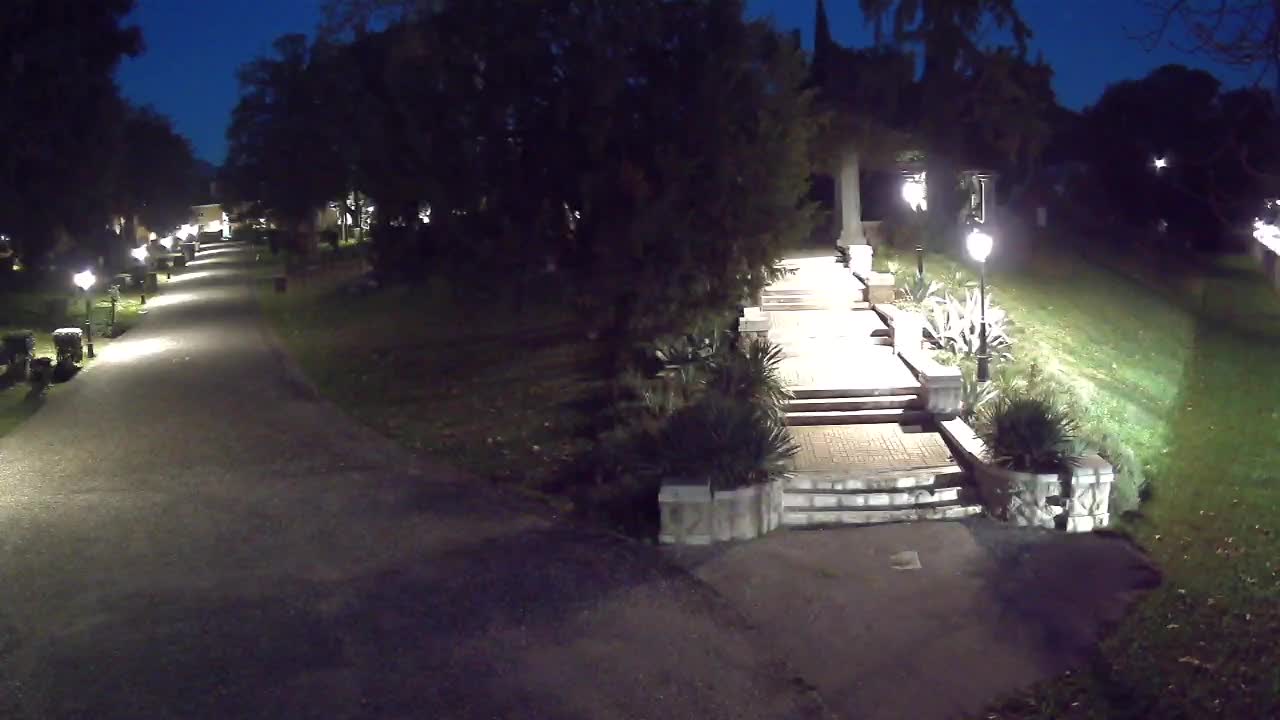 Parco Coronini-Cronberg Live Webcam – Green Oasis