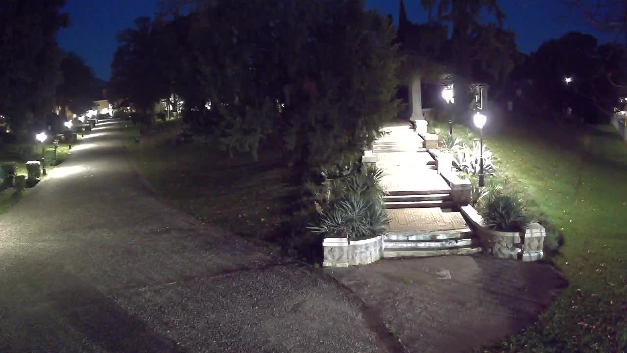 Spletna kamera park Coronini Kronberg – Gorica