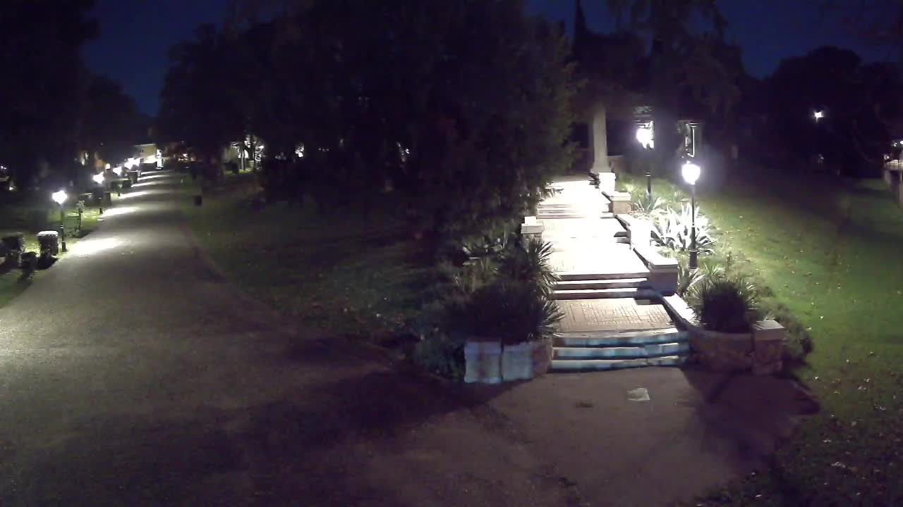 Spletna kamera park Coronini Kronberg – Gorica