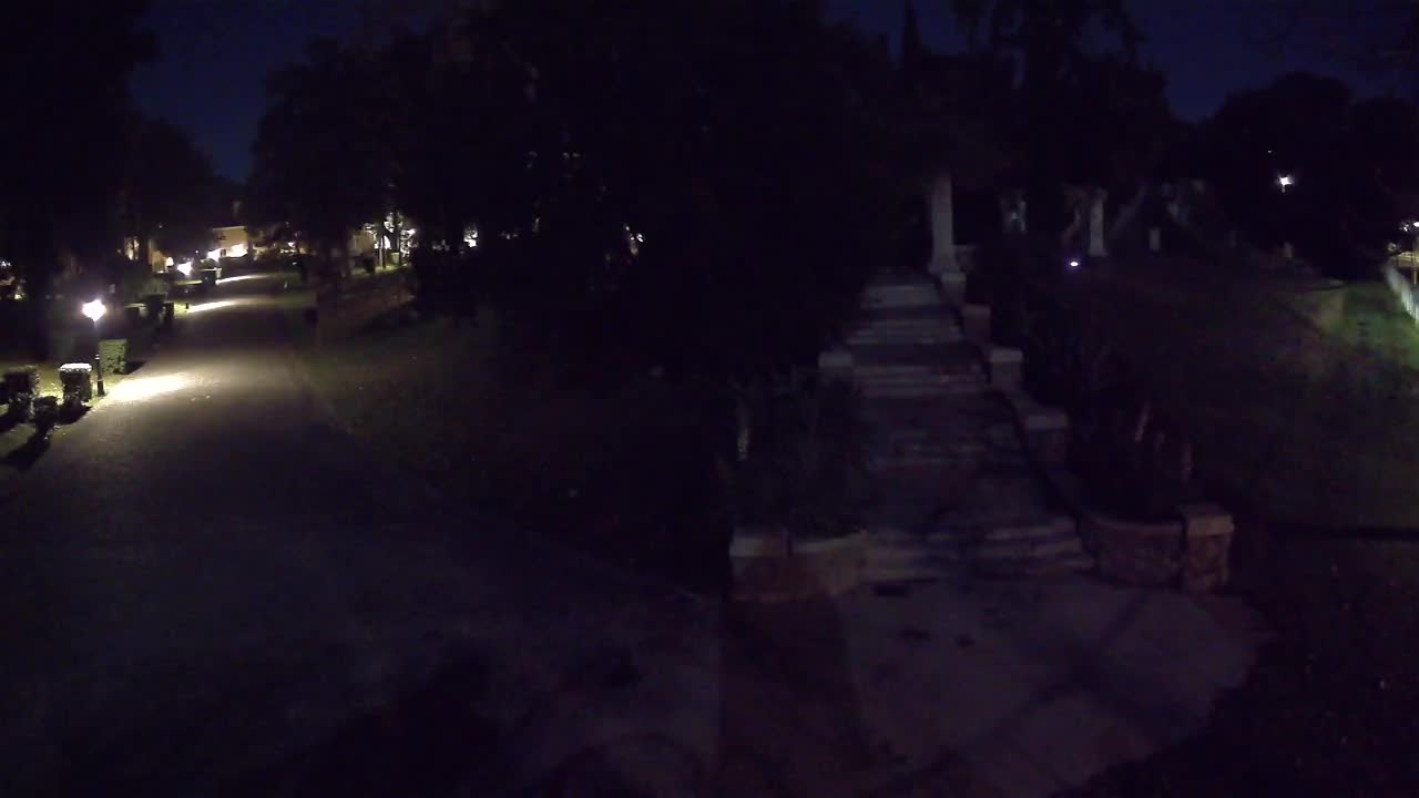 Parco Coronini-Cronberg Live Webcam – Green Oasis