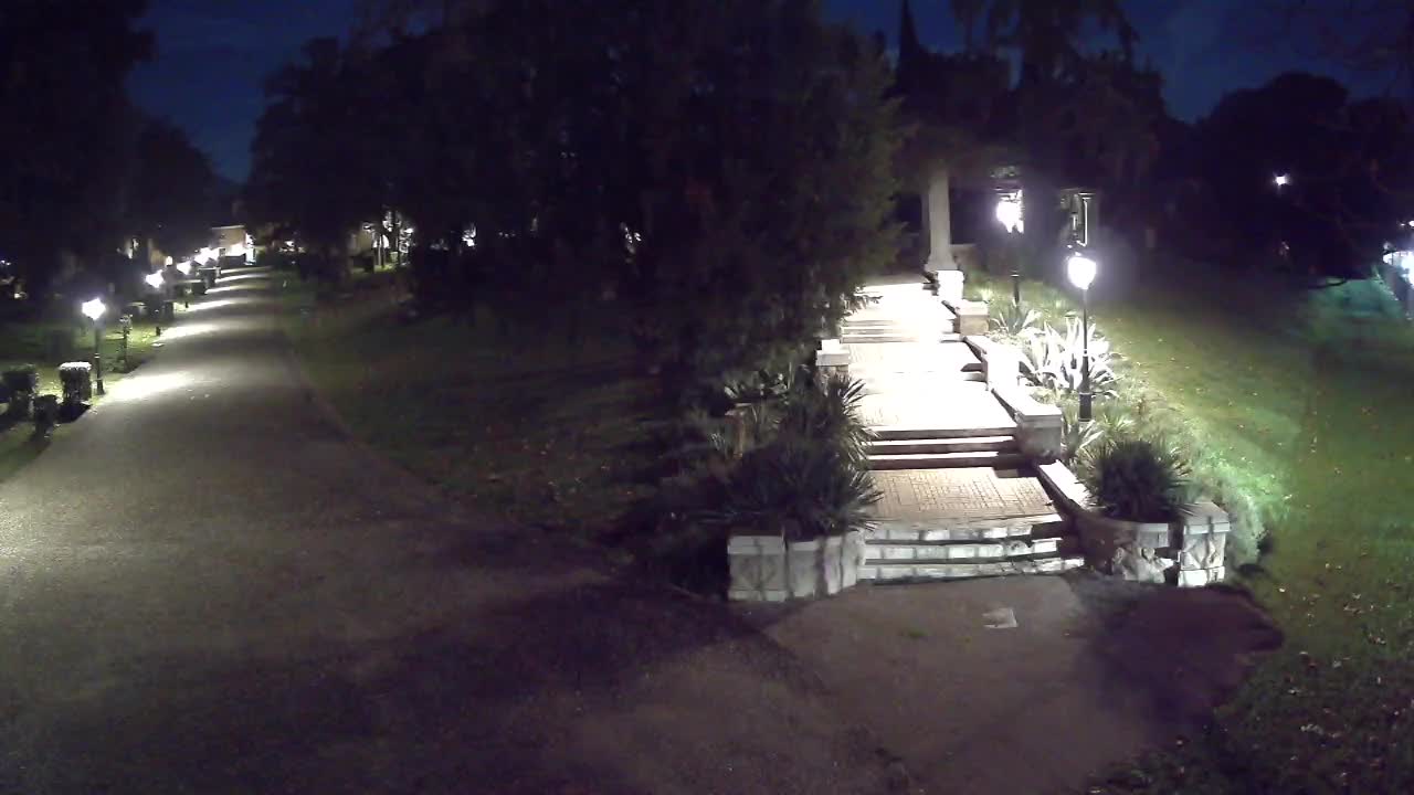 Parco Coronini-Cronberg Live Webcam – Green Oasis