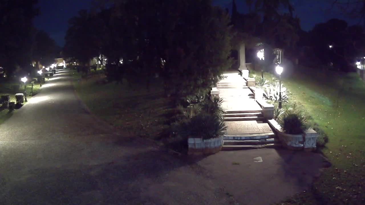 Parco Coronini-Cronberg Live Webcam – Green Oasis