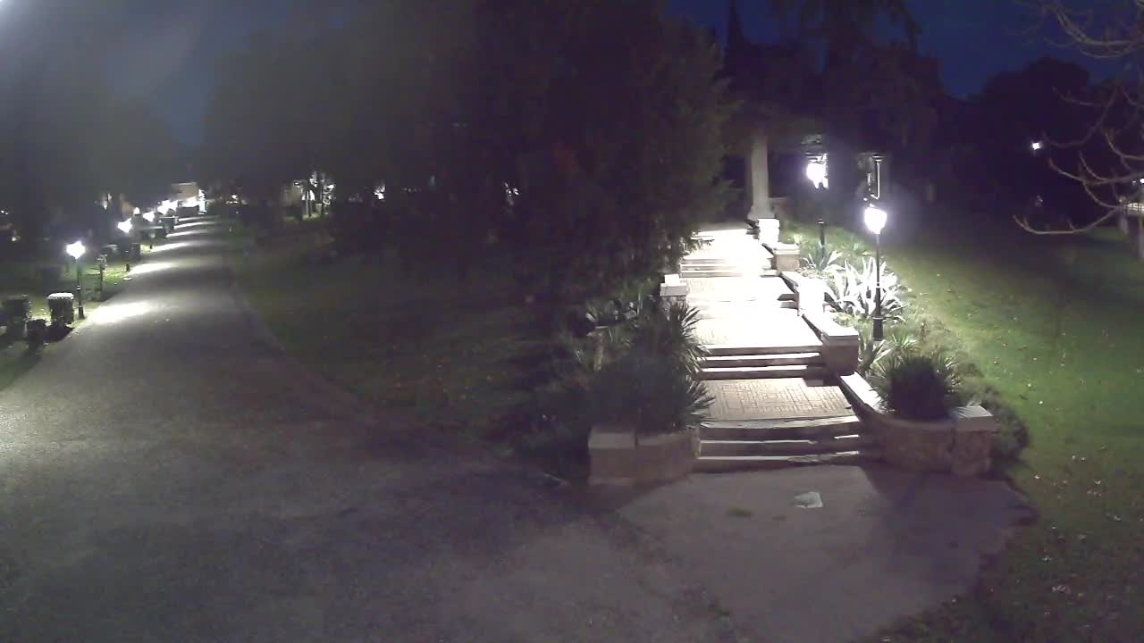 Spletna kamera park Coronini Kronberg – Gorica