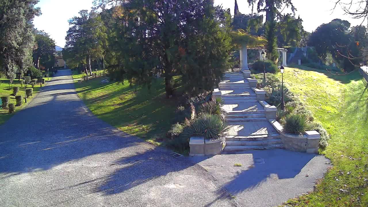 Spletna kamera park Coronini Kronberg – Gorica