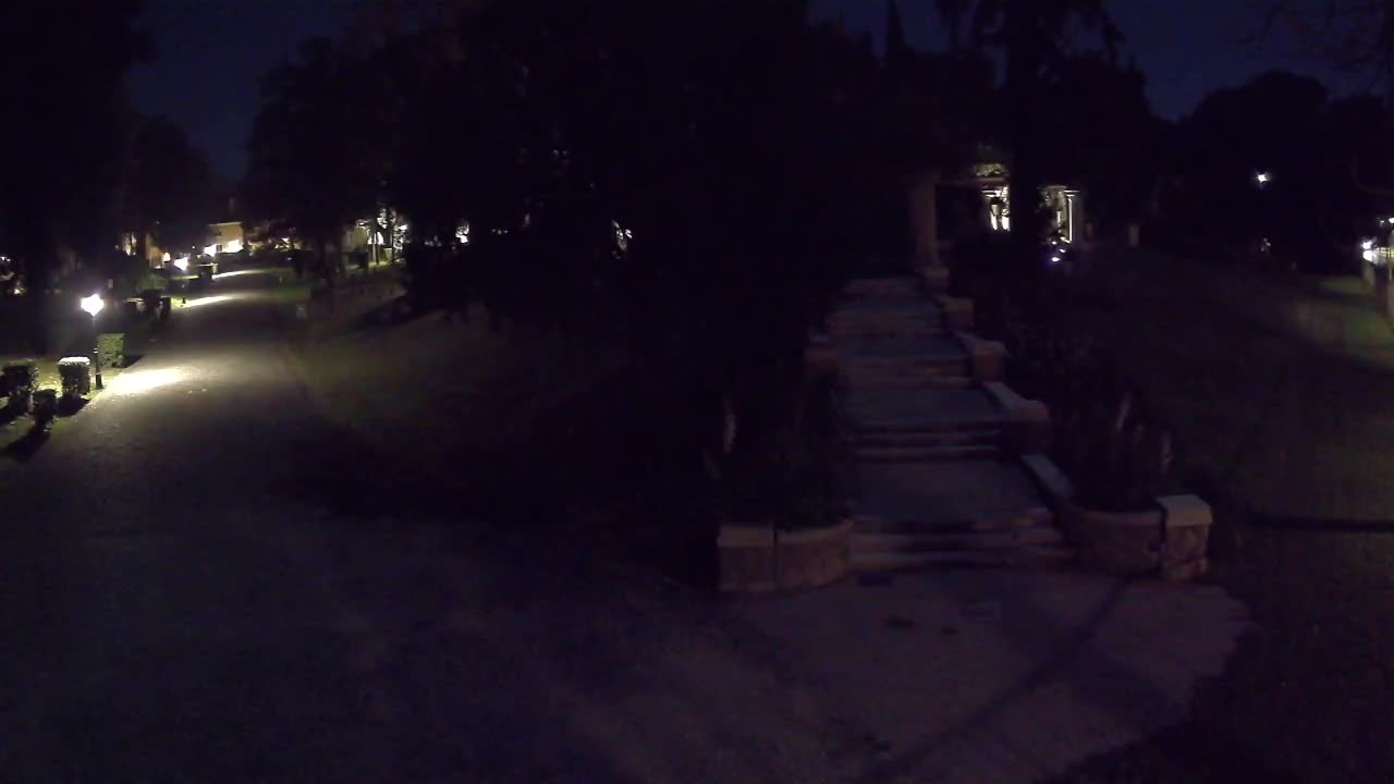 Parco Coronini-Cronberg Live Webcam – Green Oasis