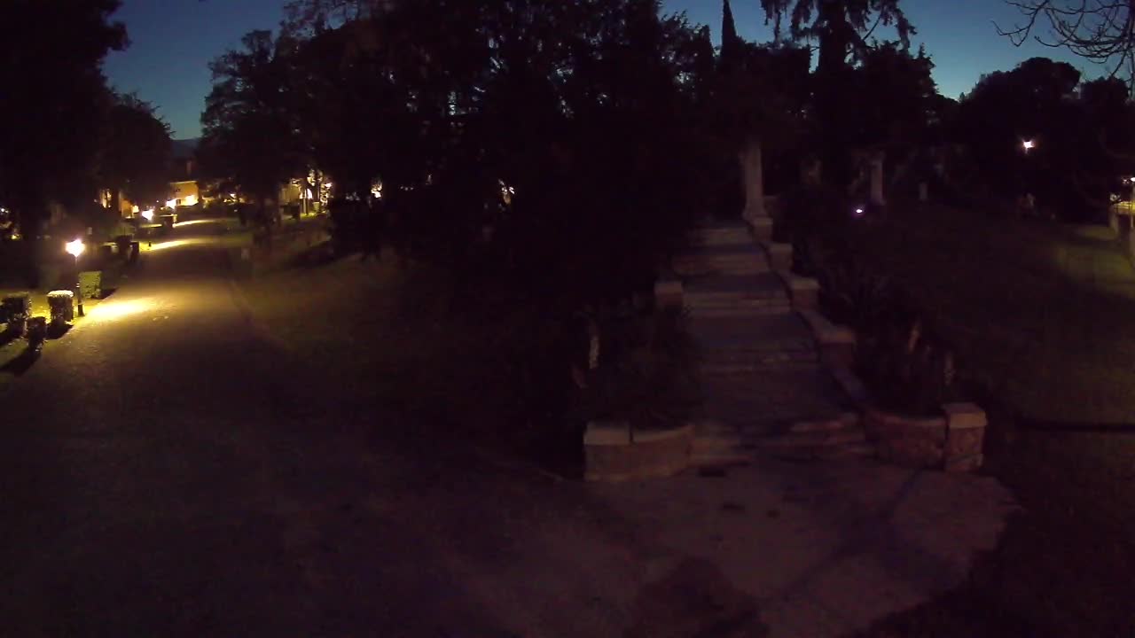 Spletna kamera park Coronini Kronberg – Gorica