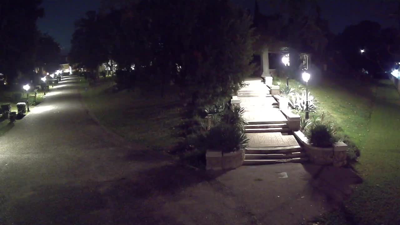 Spletna kamera park Coronini Kronberg – Gorica