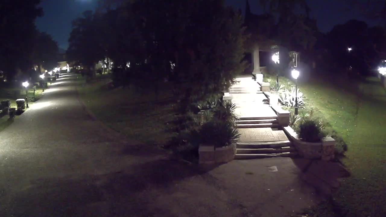 Spletna kamera park Coronini Kronberg – Gorica