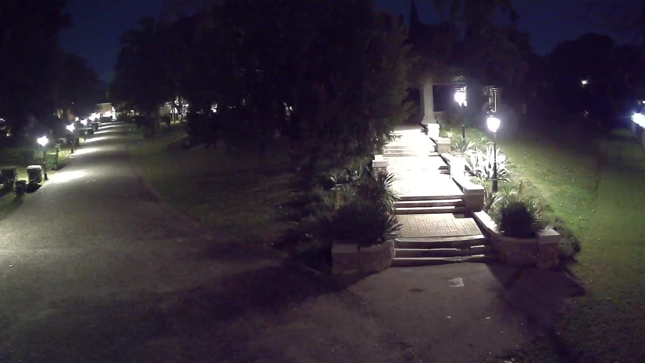 Spletna kamera park Coronini Kronberg – Gorica