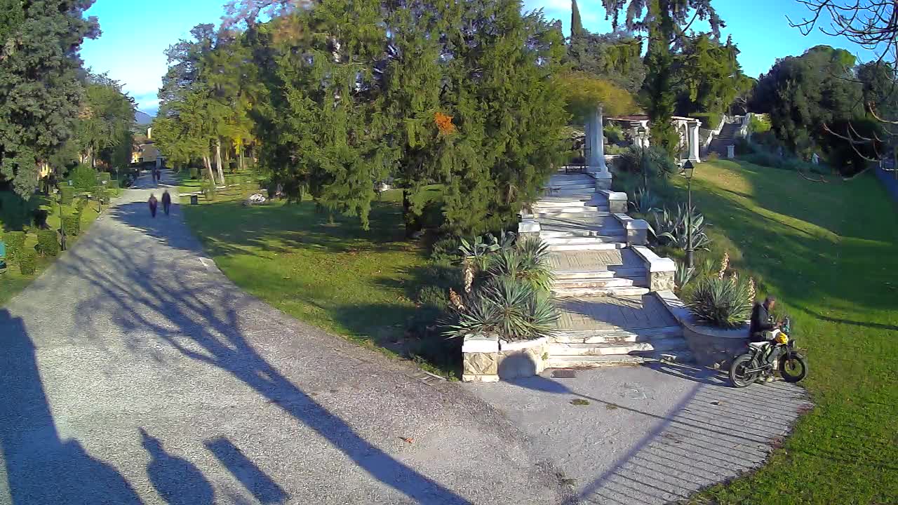 Spletna kamera park Coronini Kronberg – Gorica