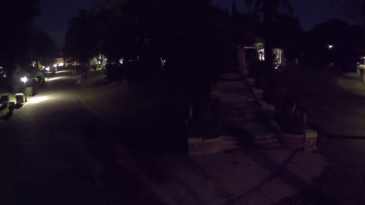 Parco Coronini-Cronberg Live Webcam – Green Oasis