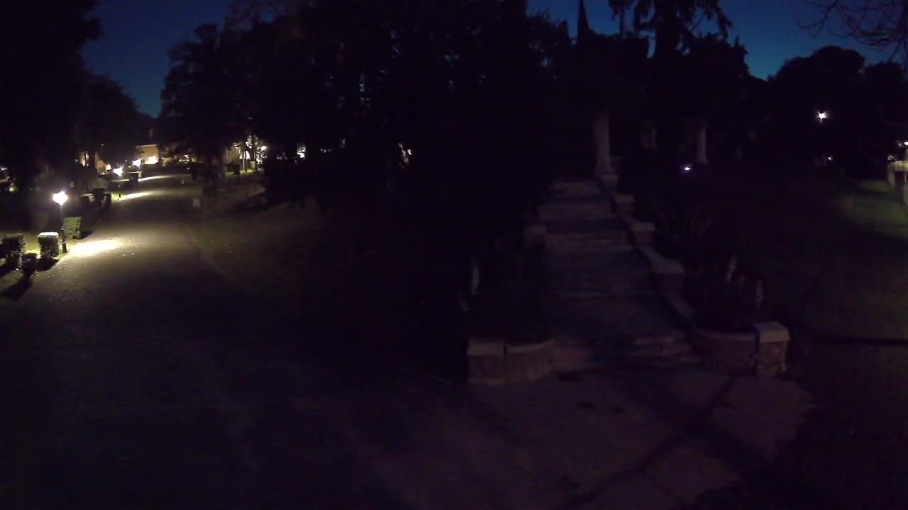 Spletna kamera park Coronini Kronberg – Gorica