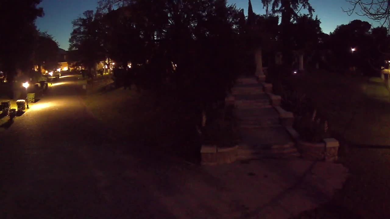 Parco Coronini-Cronberg Live Webcam – Green Oasis