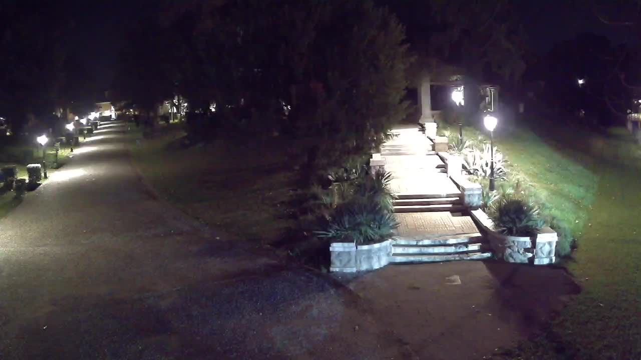 Parco Coronini-Cronberg Live Webcam – Green Oasis