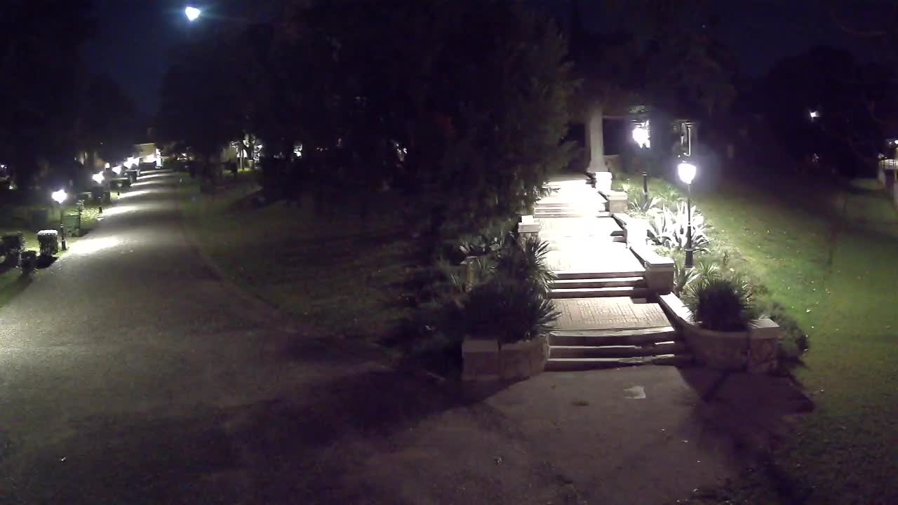 Parco Coronini-Cronberg Live Webcam – Green Oasis