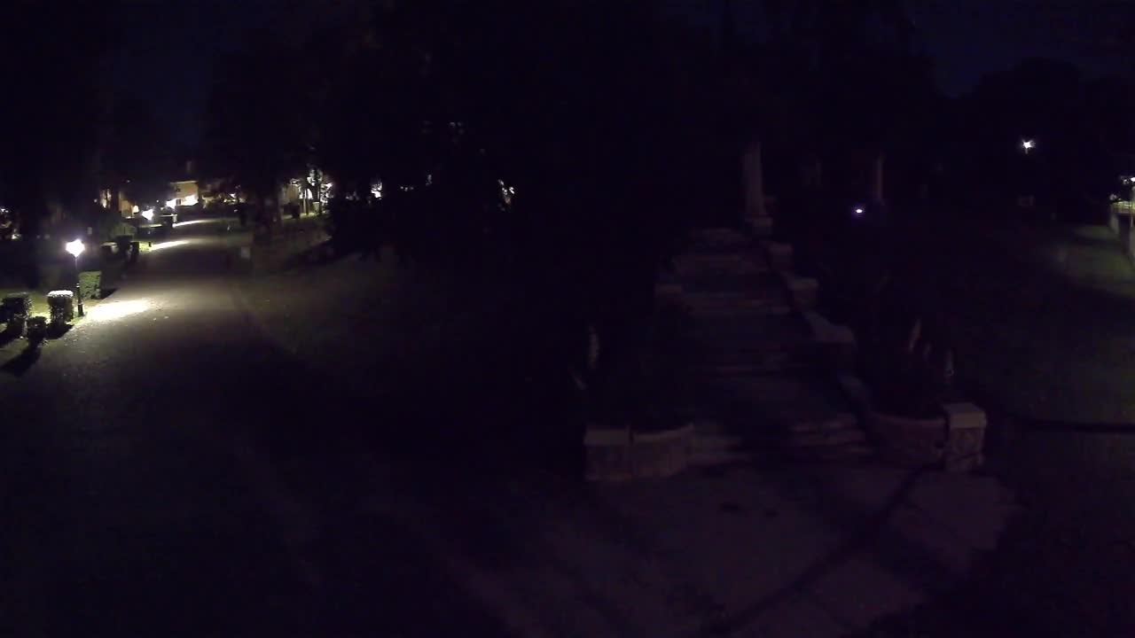 Parco Coronini-Cronberg Live Webcam – Green Oasis